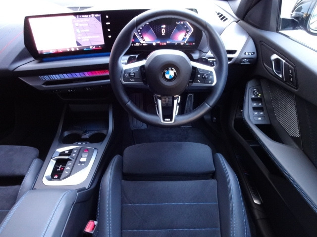 1シリーズ120d Mスポーツ