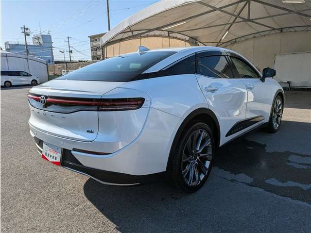 クラウンクロスオーバー2.5 G アドバンスト レザー パッケージ E-Four 4WD