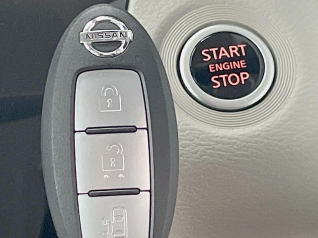 �y�C���e���W�F���g�L�[�z�J�o����|�P�b�g�ɓ��ꂽ�܂܂ł��h�A�̎{���E�������\�ȃX�}�[�g�L�[�𑕔��B�G���W���̃I���E�I�t�����J�M�����o���K�v����������Ƃ��Ă��֗��ł���