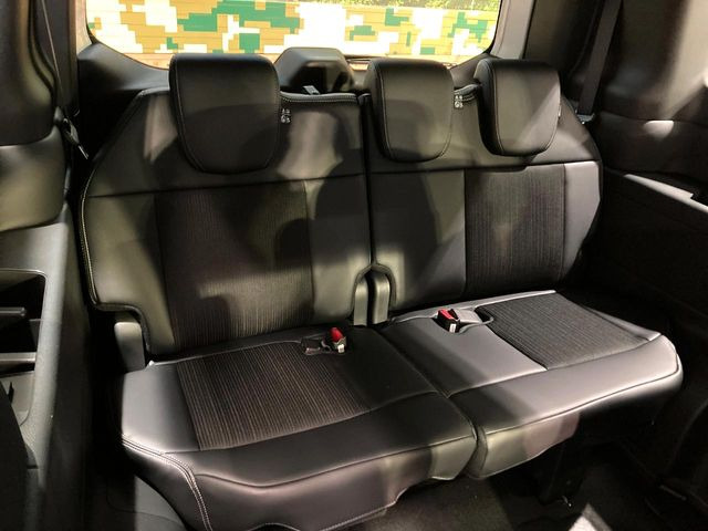 3��ڃV�[�g�͂�������ԗǍD����l�ł��������ƍ����Ē����܂��̂ŁA��l���ł̂��o���������N���N�ł��􂲉Ƒ��ŁA�C�̒m�ꂽ���ԂŁA�h���C�u�ɍs���̂��y���݂ł��ˁ�