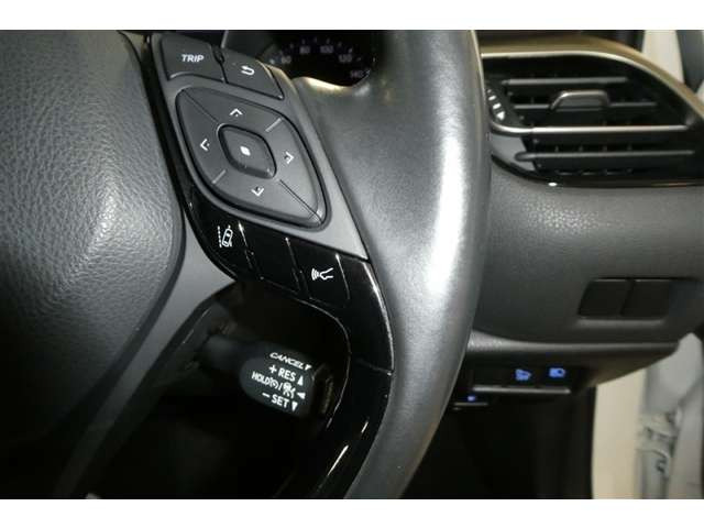 C-HRハイブリッド 1.8 G