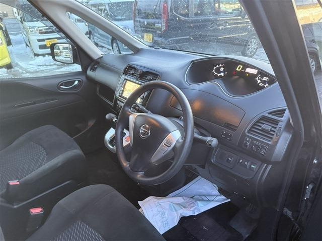 �[�ԑO�ɓ��O���̃N���[�j���O���������܂��B�e��R�[�e�B���O(�ʓr�L��)�����p�ӂ��Ă���܂��̂ŁA���񂲑��k���������B