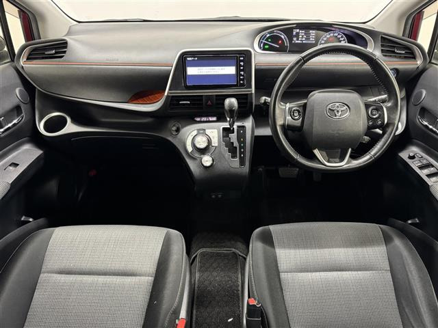 シエンタハイブリッド 1.5 ファンベース G