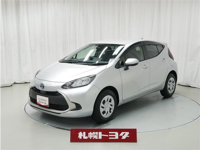 アクア1.5 G E-Four 4WD