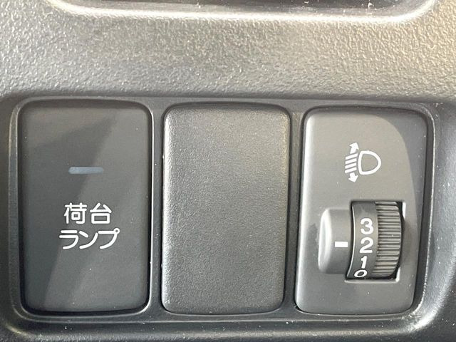 �w�b�h���C�g���x���C�U�[�t���ł���