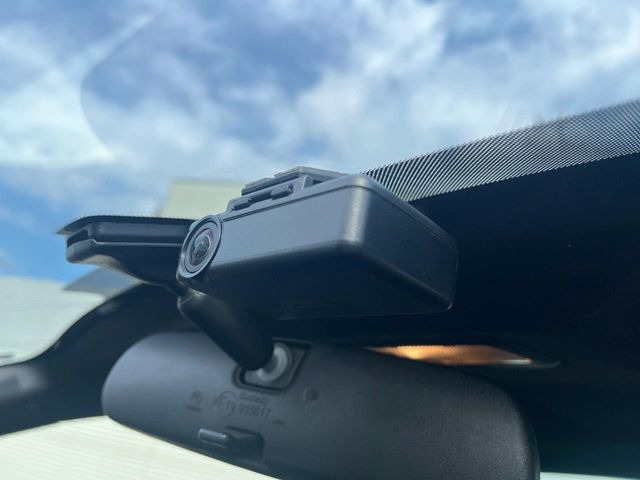 �y�h���C�u���R�[�_�[�z���S�E���S�ȃJ�[���C�t�ɕK�{�̃h���C�u���R�[�_�[�𑕔�!���s���͂������A������^�]�⎖�̂ɑ��������ۂ̏󋵂��f���ŋL�^���A����̃��X�N�ɔ����܂��B