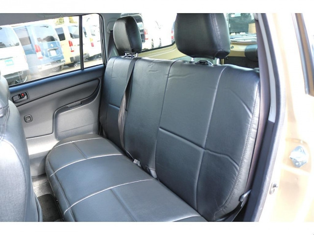 サクシードバン1.5 TX