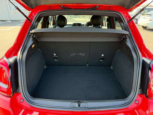 �C�ɂȂ邨�Ԃ�����܂�����E�̓d�b�ԍ����璼�ڂ��X�ɂ��₢���킹���������B�x�����@����ԗ����A��Ԃ܂łȂ�ł������������Ē����܂��B�X�^�b�t�ꓯ���A�����҂����Ă���܂��B