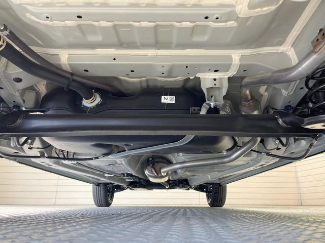 ����肪���ꂢ�Ȃ����ɁA�h�K���H�̎{�H���I�X�X���B�~��n��͂������A���ݕ��ɂ��Z���̕���A��Ń}�����E�E�B���^�[�X�|�[�c���������ɂ��D�]���������Ă���܂��B