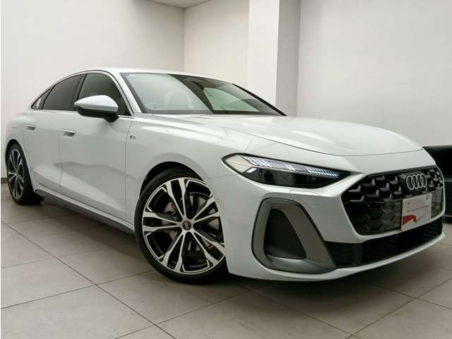 A5TFSI クワトロ 150kW Sラインパッケージ 4WD