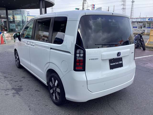 フリード1.5 e:HEV エアー EX