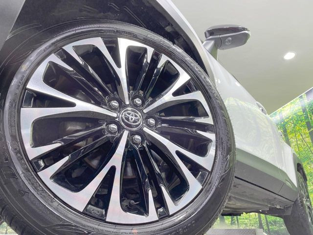 �y����18�C���`�A���~�z�C�[���z�O�ςɃ}�b�`���������A���~�z�C�[���𑕒����Ă���܂��B�e��ЊO�A���~�z�C�[����A�X�^�b�h���X�^�C�����戵�����Ă���܂��B���񂲑��k����������