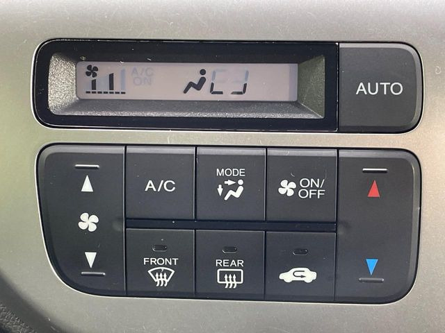 �y�I�[�g�G�A�R���z��x���D�݂̉��x�ɐݒ肷��΁A�ԓ��̉��x�����m�����ʂ≷�x�������Œ����B����&hellip;����&hellip;�Ɖ��x���X�C�b�`���������K�v�͂���܂���B���K�Ȏԓ���Ԃɂ͕K�{�̋@�\�ł��ˁ�