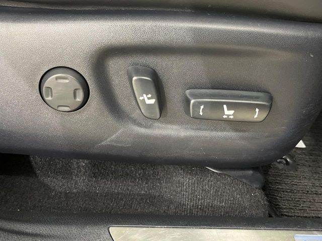 �y�p���[�V�[�g�z�X�C�b�`��ŊȒP�ɃV�[�g�̔��������\!�d��������͂�����܂���!���K�ȃV�[�g�|�W�V�����ɃZ�b�g���āA���K�ȃh���C�u�����y���݂��������B