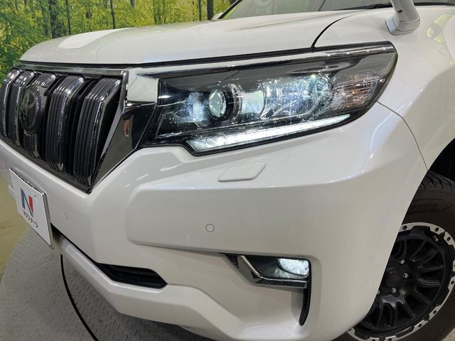 �yLED�w�b�h���C�g�z���V����ԑ��s�����ǍD�Ȏ��E���m�ۂ����S���ĉ^�]�ł��鍂�P�xLED�w�b�h���C�g�𑕔�!�_�����x�������A����d�͂��}�����Ă��܂��B