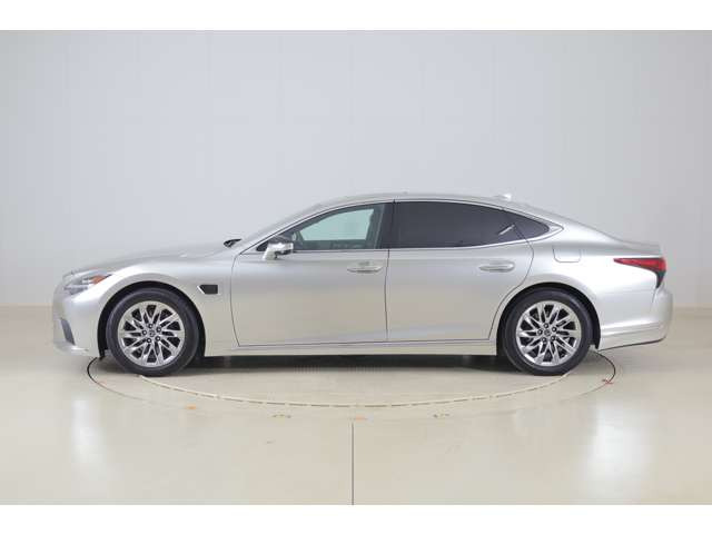 LS500h エグゼクティブ アドバンスドドライブ 4WD