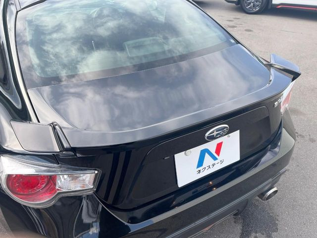 �y����OP�����X�|�C���[�z�X�|�[�c�J�[�炵�����O�b�ƈ�������^�����X�|�C���[�𑕒��􍂑����s���̃X�^�r���e�B(���s���萫)����ɖ𗧂��܂��B