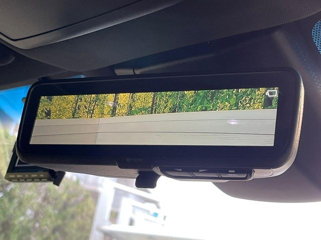 �y�f�W�^���C���i�[�~���[�z��Ȃ̑傫�ȉו��⓯��҂Ō�����m�F���Â炢���ł����S!�J�������B�e�����ԗ�����̉f�������[���~���[���ɕ\���B�N���A�Ȏ��E�ŏ󋵂̊m�F���\�ł�!