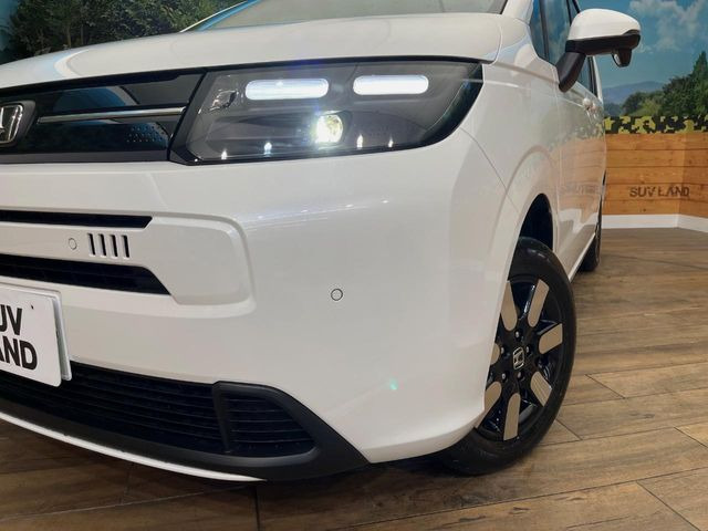 �yLED�w�b�h���C�g�z���V����ԑ��s�����ǍD�Ȏ��E���m�ۂ����S���ĉ^�]�ł��鍂�P�xLED�w�b�h���C�g�𑕔�!�_�����x�������A����d�͂��}�����Ă��܂��B