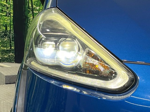 �yLED�w�b�h���C�g�z���V����ԑ��s�����ǍD�Ȏ��E���m�ۂ����S���ĉ^�]�ł��鍂�P�xLED�w�b�h���C�g�𑕔�!�_�����x�������A����d�͂��}�����Ă��܂��B