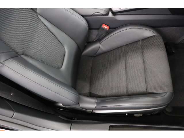 GT3����̃V���V�[�����ƂȂ��Ă���A���C���f�B���O�ł��������H�ł��A��Ɉ�̊����r�؂�܂���B