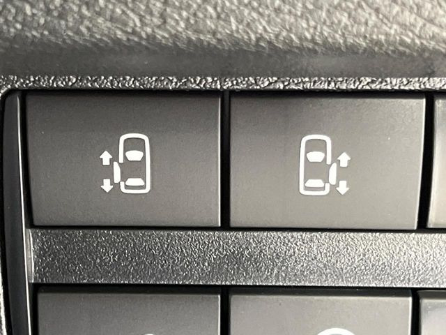 �y�����p���[�X���C�h�h�A�z�X�}�[�g�L�[��^�]�Ȃ̃X�C�b�`�Ō�ȗ����X���C�h�h�A�̊J���\���d��������͂����ăh�A���J����K�v�������A�����Ȃ��q�l�ł��ȒP�ɊJ���߂ł����K�ł���