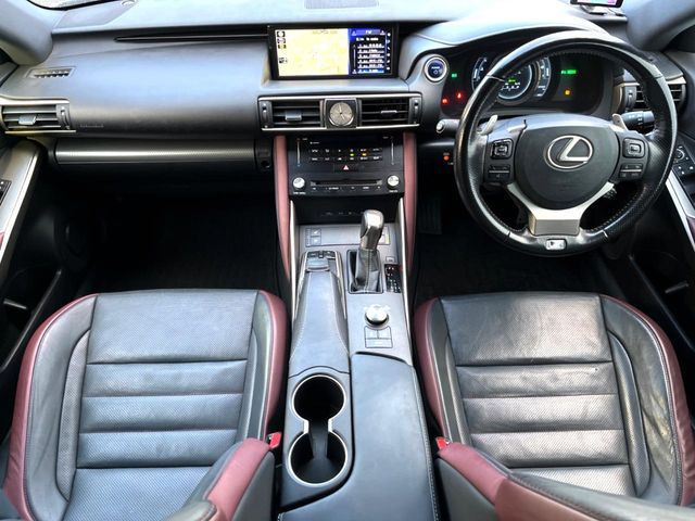 グループ総在庫数約30,000台!!全国の系列店からメーカー・車種問わずご紹介出来るので、あなたにピッタリのお車が見つかるはずです♪まずはお問い合わせ下さい☆