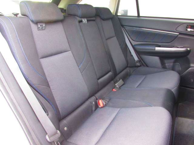 �{�������������肪�Ƃ��������܂��B������̎ԗ��f�ڒ��݌ɂ���!!�����X�̍ۂ͂��A�����肢�v���܂��B