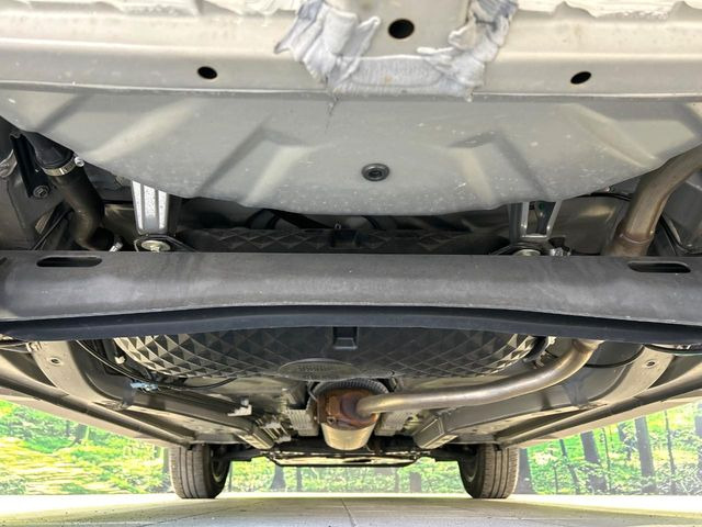 下回りがきれいなうちに、防錆加工の施工がオススメ。降雪地域はもちろん、沿岸部にお住いの方や、趣味でマリン・ウィンタースポーツをされる方にご好評いただいております。