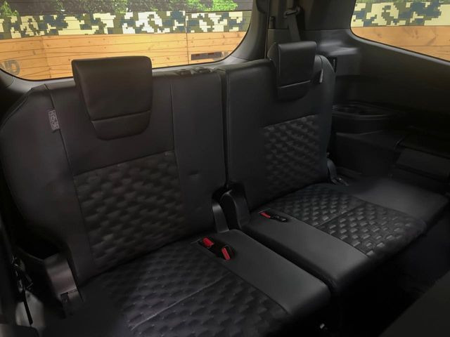 3��ڃV�[�g�͂�������ԗǍD����l�ł��������ƍ����Ē����܂��̂ŁA��l���ł̂��o���������N���N�ł��􂲉Ƒ��ŁA�C�̒m�ꂽ���ԂŁA�h���C�u�ɍs���̂��y���݂ł��ˁ�