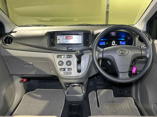 ミライースXf メモリアルエディション 4WD