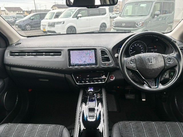 ヴェゼル1.5 ハイブリッド Z ホンダセンシング