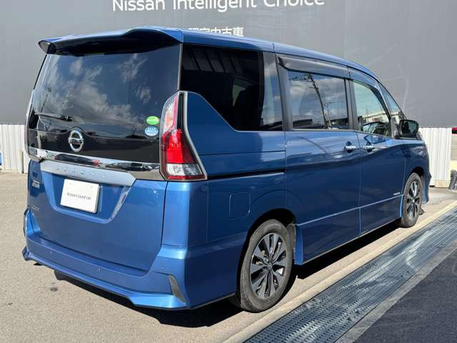 セレナ2.0 ハイウェイスター VセレクションII