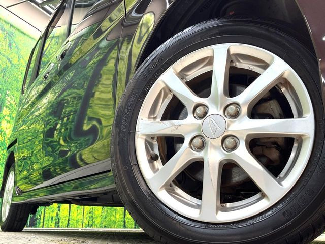 �y����14�C���`�A���~�z�C�[���z�O�ςɃ}�b�`���������A���~�z�C�[���𑕒����Ă���܂��B�e��ЊO�A���~�z�C�[����A�X�^�b�h���X�^�C�����戵�����Ă���܂��B���񂲑��k����������