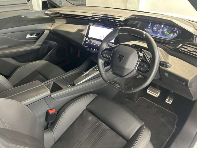 308SWGT ブルーHDi ディーゼル