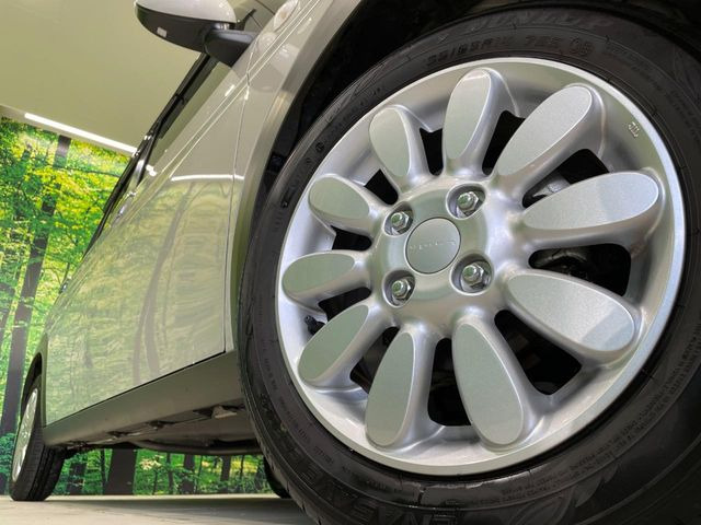 �y����14�C���`�A���~�z�C�[���z�O�ςɃ}�b�`���������A���~�z�C�[���𑕒����Ă���܂��B�e��ЊO�A���~�z�C�[����A�X�^�b�h���X�^�C�����戵�����Ă���܂��B���񂲑��k����������