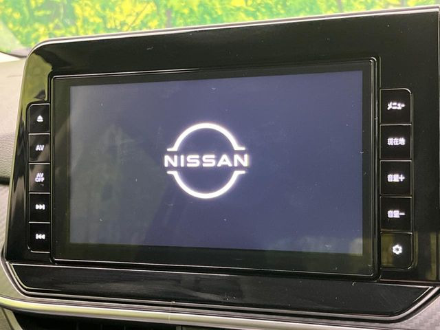 �y����9�^�i�r�z�l�C�̏����i�r�𑕔��B�I�[�f�B�I�@�\���[�����Ă���ABluetooth�ڑ�����΂������̃X�}�z��MP3�v���C���[�̉��y���Đ��\!�����̉^�]������Ɋy�����Ȃ�܂�!!