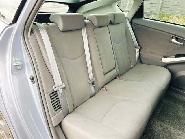 ���Ђł͌��I�������Ԃ𖈌���ʂɎd������s�Ȃ��A�����߂₷�����i�ł��񋟂��Ă���܂���