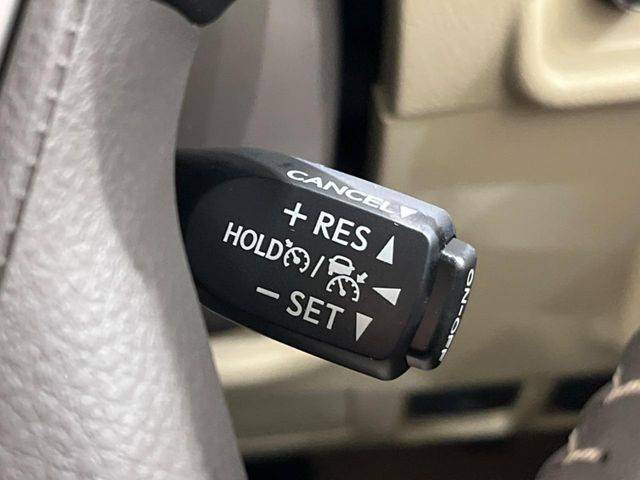 �y���[�_�[�N���[�Y�R���g���[���z�������H�ł̒��������s���y��!!�����ő��x��ۂN���[�Y�R���g���[�����A�Փˌy���V�X�e���ƘA�g���A�O���̎ԗ������m���ĎԊԂ�ۂ悤�ɑ��x���߂��Ă���܂�!!