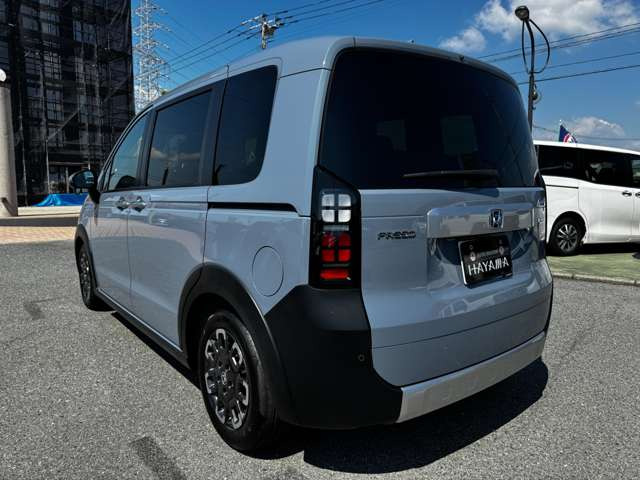 ���J�[�i�r�A�A���~�z�C�[���AHID���C�g���̃J�[�p�i��������舵���Ă��܂�������]������΂��Ђ����k����������