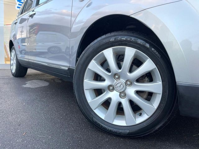 �y�����A���~�z�C�[���z�O�ςɃ}�b�`���������A���~�z�C�[���𑕒����Ă���܂��B�e��ЊO�A���~�z�C�[����A�X�^�b�h���X�^�C�����戵�����Ă���܂��B���񂲑��k����������