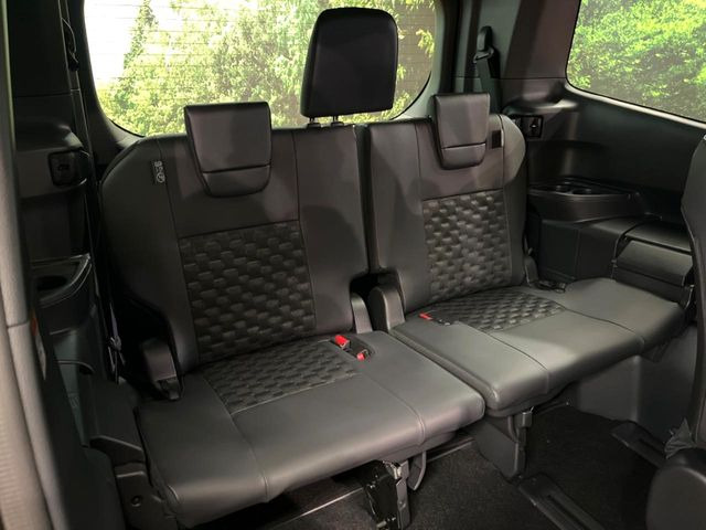 3��ڃV�[�g�͂�������ԗǍD����l�ł��������ƍ����Ē����܂��̂ŁA��l���ł̂��o���������N���N�ł��􂲉Ƒ��ŁA�C�̒m�ꂽ���ԂŁA�h���C�u�ɍs���̂��y���݂ł��ˁ�