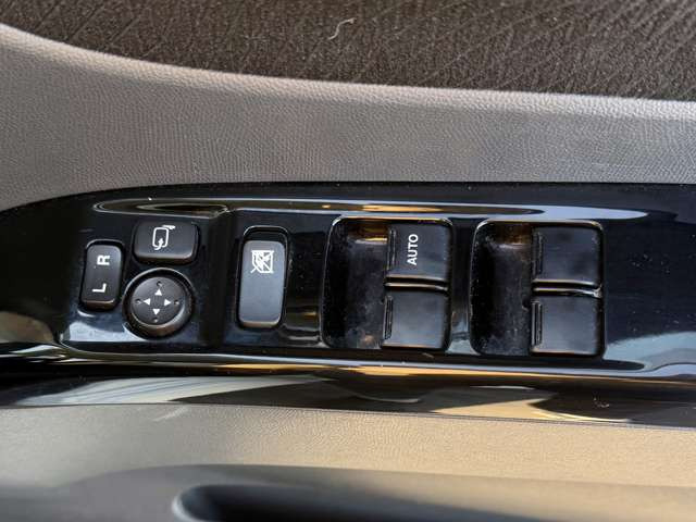 ���̓x�͐�����̔��X�̒����瓖�X�̎ԗ��������������肪�Ƃ��������܂��B���q�l�̂��ԑI�т��T�|�[�g�v���܂��B���C�y�ɂ��₢���킹�A�����X��������!