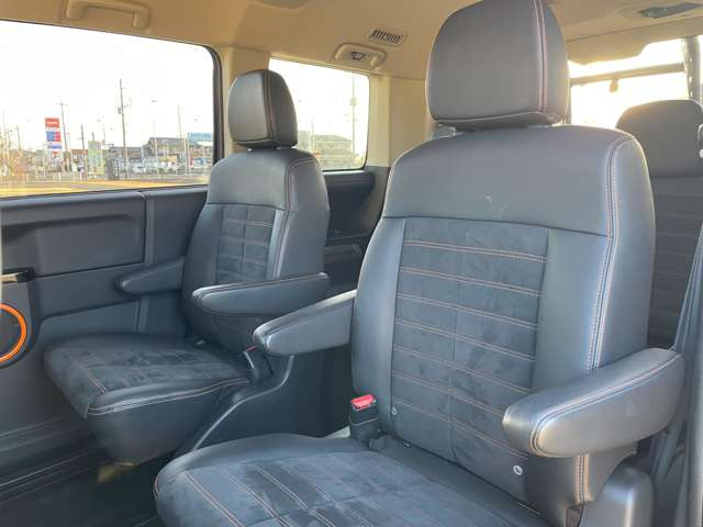 ���d�b�E���[���ɂĂ�����E�����k�Ȃǂ��C�y�ɂ��Ă�������^^������񂲗��X���Ă��������A���ڂ��Ԃ������ɂȂ��Ă��������B��������Ή������Ă��������܂��̂ŁA�X�^�b�t�ꓯ���҂����Ă���܂��B