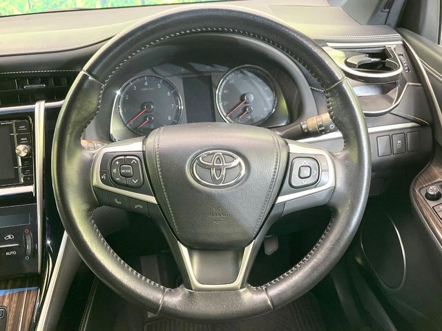 �y�����v�����X�e�A�����O�z�㎿�Ȋv���g�p���邱�ƂŁA��ɂ����������݂ƂĂ��^�]���₷���n���h���ł���