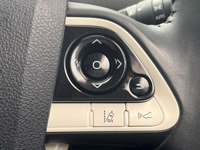 �y���[���g���[�V���O�A�V�X�g�z�������H���s���A�Ԑ�����͂ݏo�������ɂȂ�ƃ��[���̒����𑖂�悤�ɃX�e�A�����O������A�V�X�g�B�����S�ȉ^�]���T�|�[�g���Ă���܂�!