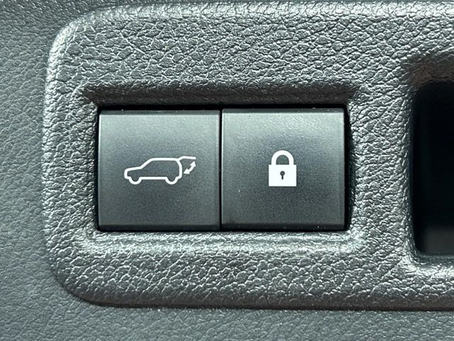 �y�p���[�o�b�N�h�A�z�X�}�[�g�L�[��^�]�Ȃ̃{�^�������������Ń��A�Q�[�g�������ŊJ���܂�!�ו��������Ă��鎞��A�����ʒu�ɂ���o�b�N�h�A��߂�ۂɕ֗��ȋ@�\�ł���