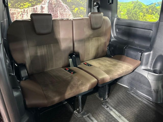 3��ڃV�[�g�͂�������ԗǍD����l�ł��������ƍ����Ē����܂��̂ŁA��l���ł̂��o���������N���N�ł��􂲉Ƒ��ŁA�C�̒m�ꂽ���ԂŁA�h���C�u�ɍs���̂��y���݂ł��ˁ�