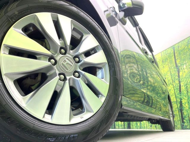 �y����16�C���`�A���~�z�C�[���z�O�ςɃ}�b�`���������A���~�z�C�[���𑕒����Ă���܂��B�e��ЊO�A���~�z�C�[����A�X�^�b�h���X�^�C�����戵�����Ă���܂��B���񂲑��k����������