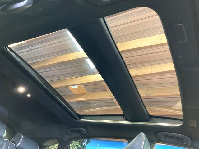 クラウンスポーツ2.5 Z E-Four 4WD